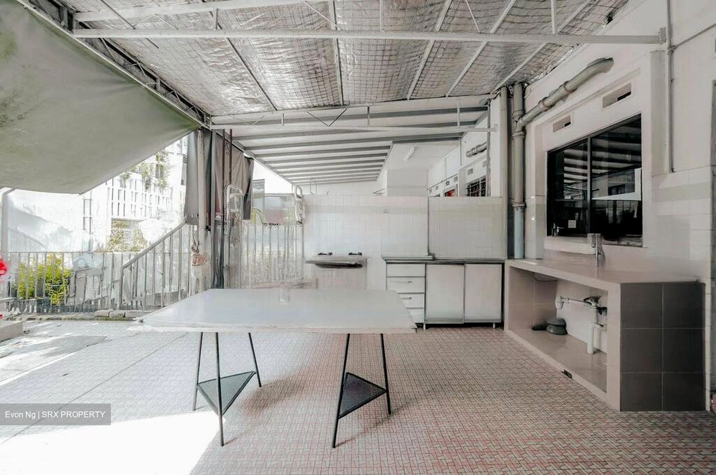 Charlton Park (D19), Terrace #496702601